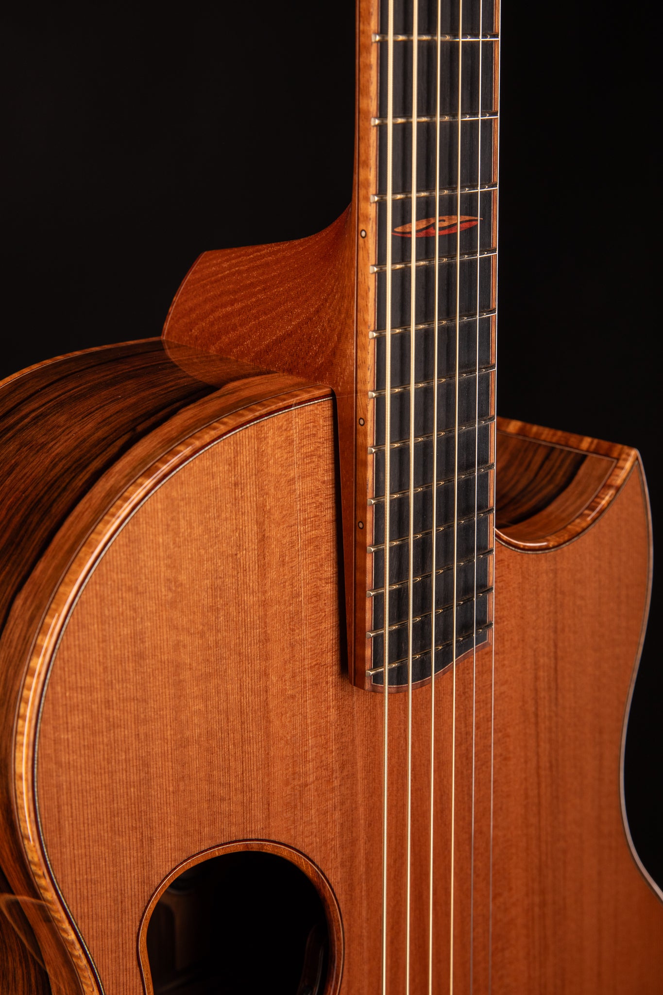 Camrielle 4.5 Madagascar Rosewood & California Redwood