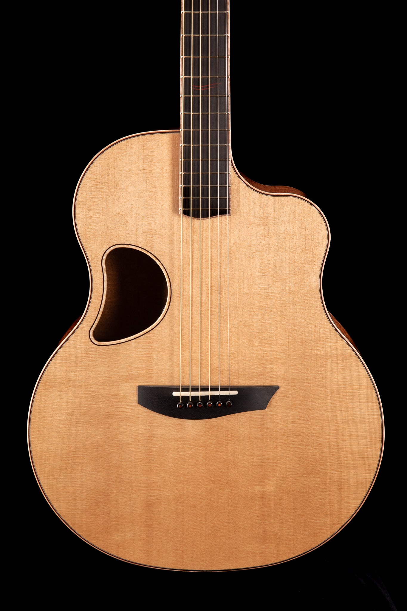 MG 4.5 Flamed Honduran Mahogany & Bearclaw Sitka Spruce