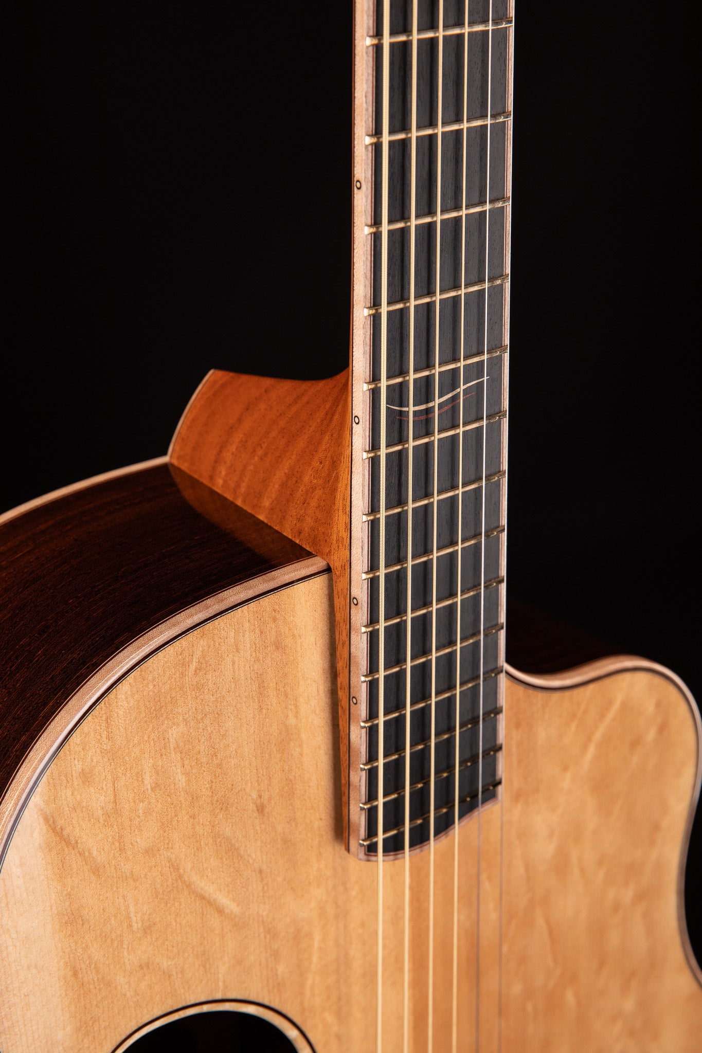 MG 4.5 Wenge & Bearclaw Sitka Spruce