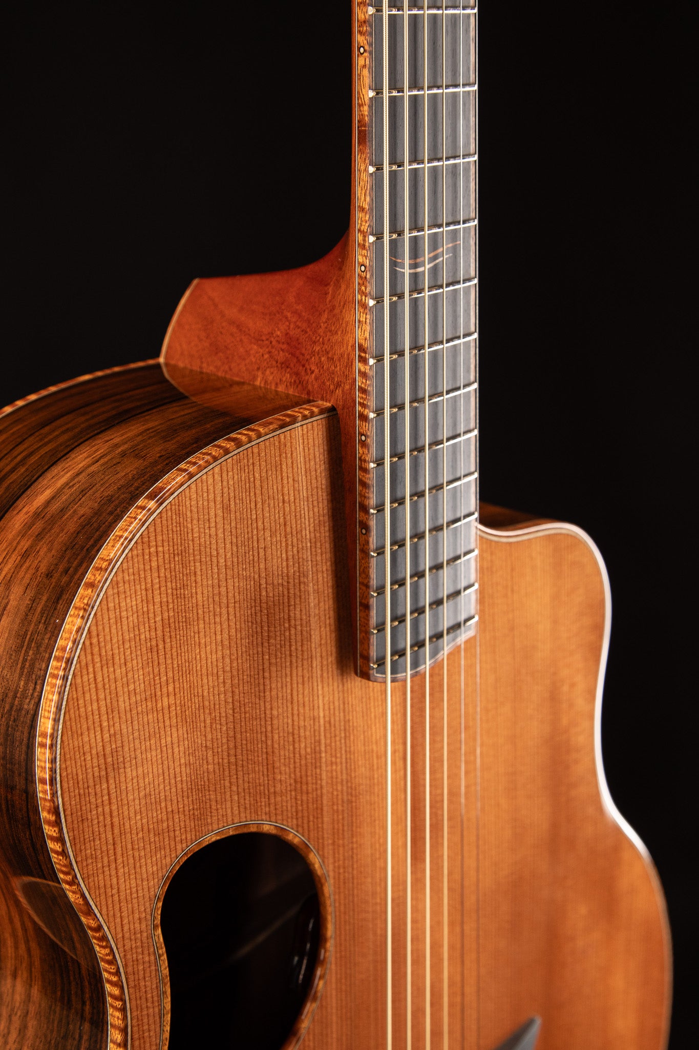 MG 4.5 Macassar Ebony & California Redwood