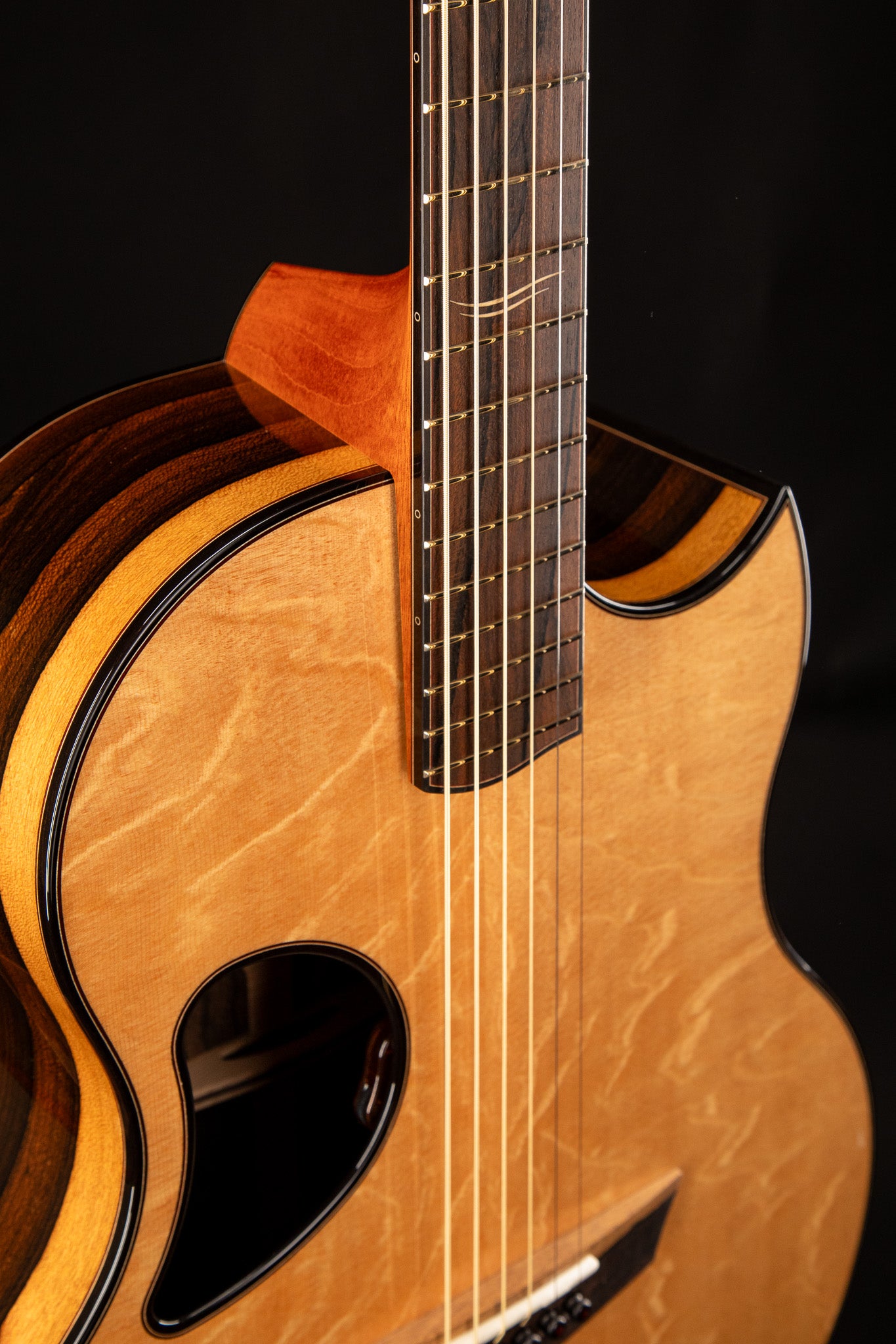 Camrielle 4.5 Ziricote & Bearclaw Sitka Spruce