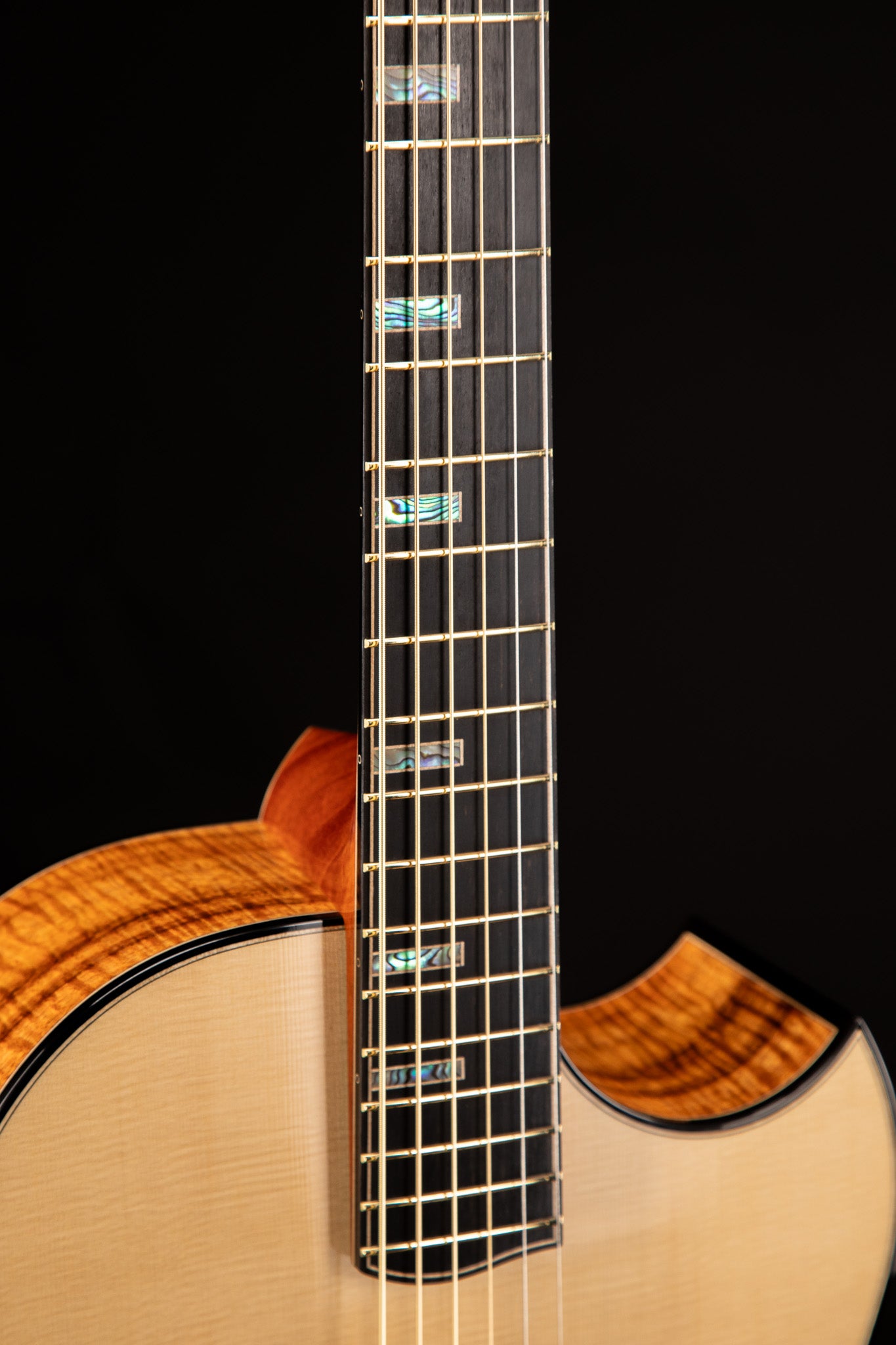 Camrielle 4.5 Flamed Koa & Engelmann Spruce