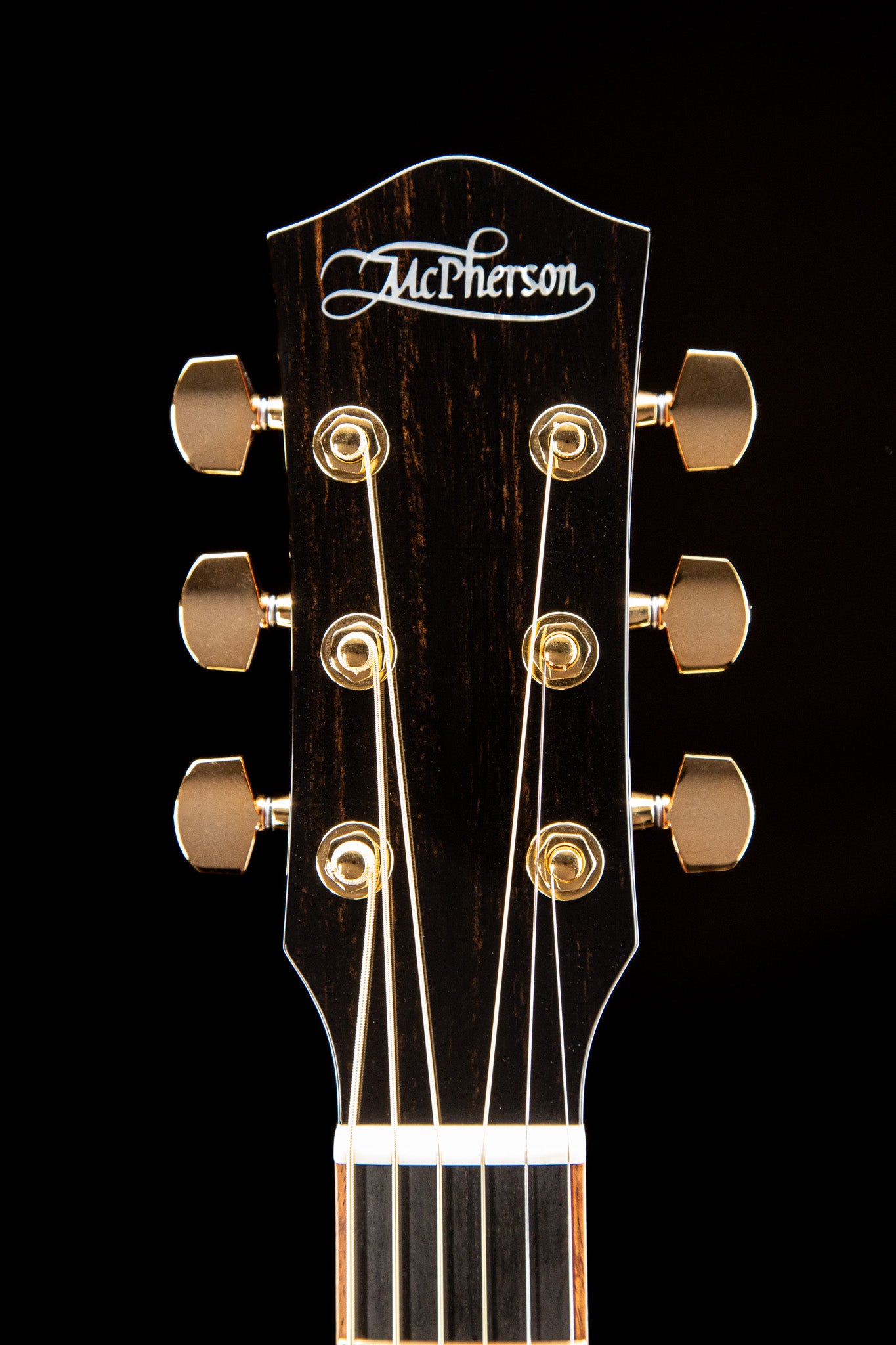 MG 4.5 Claro Walnut & California Redwood