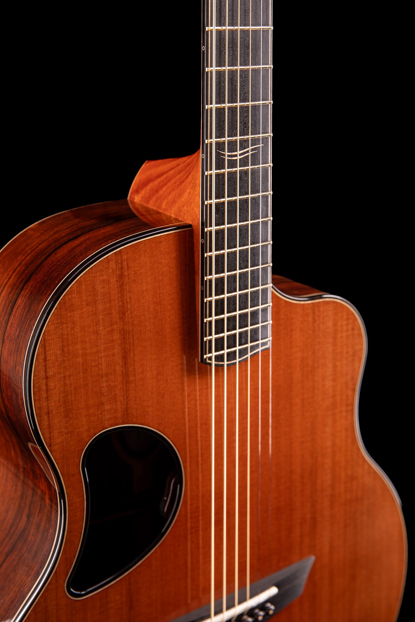 MG 4.5 Madagascar Rosewood & California Redwood