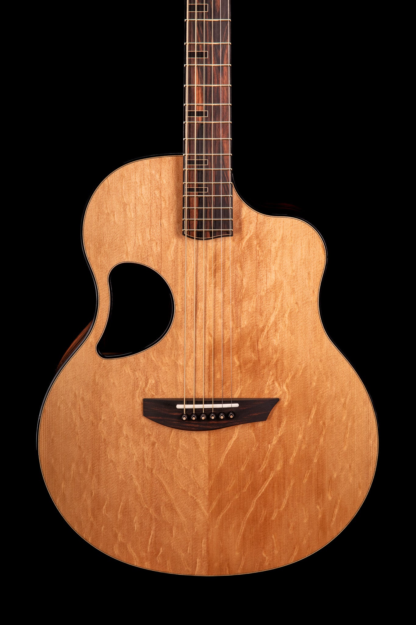 MG 4.5 Mun Ebony & Bearclaw Sitka Spruce