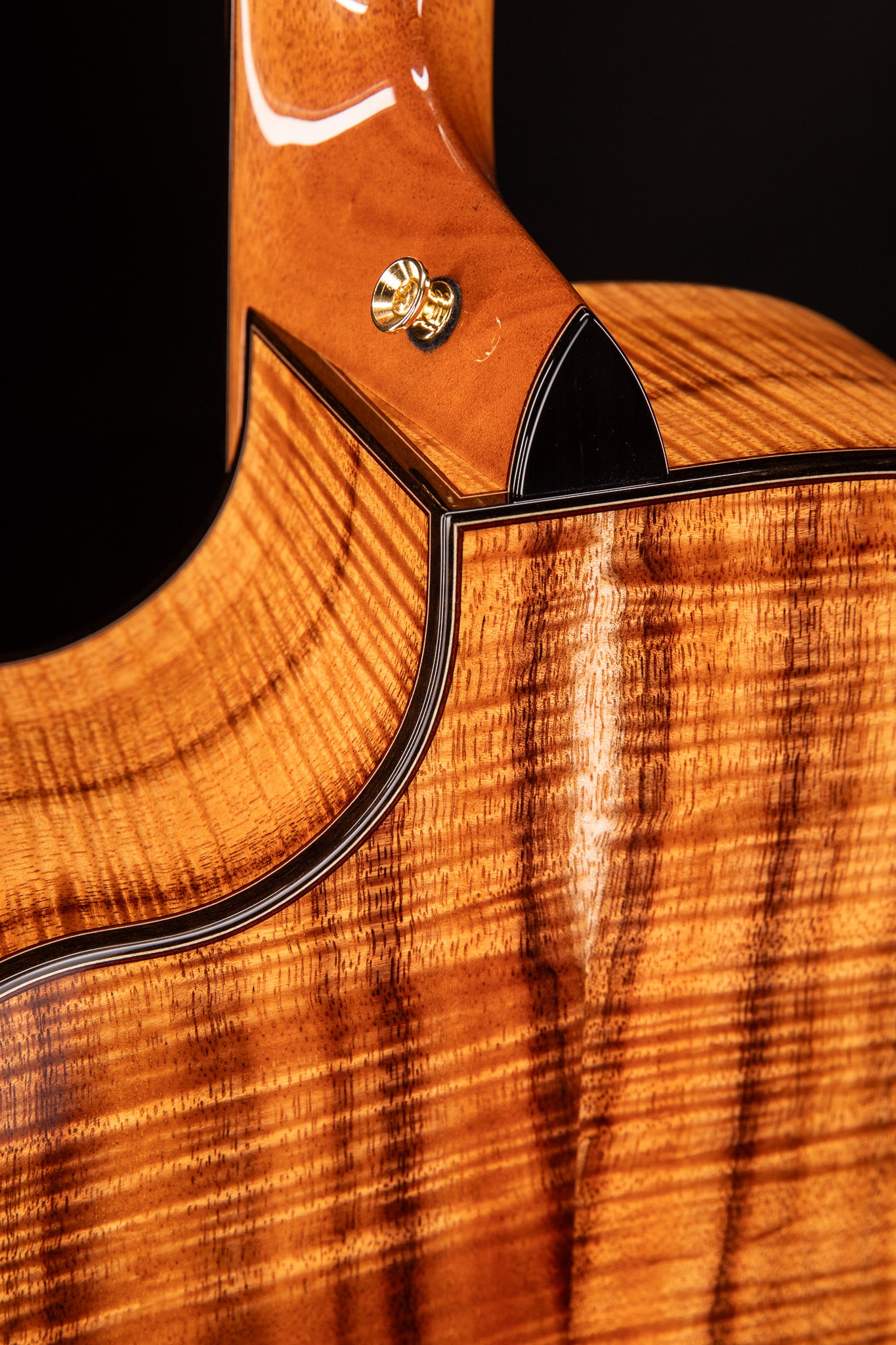 MG 4.5 Flamed Koa & Port Orford Cedar