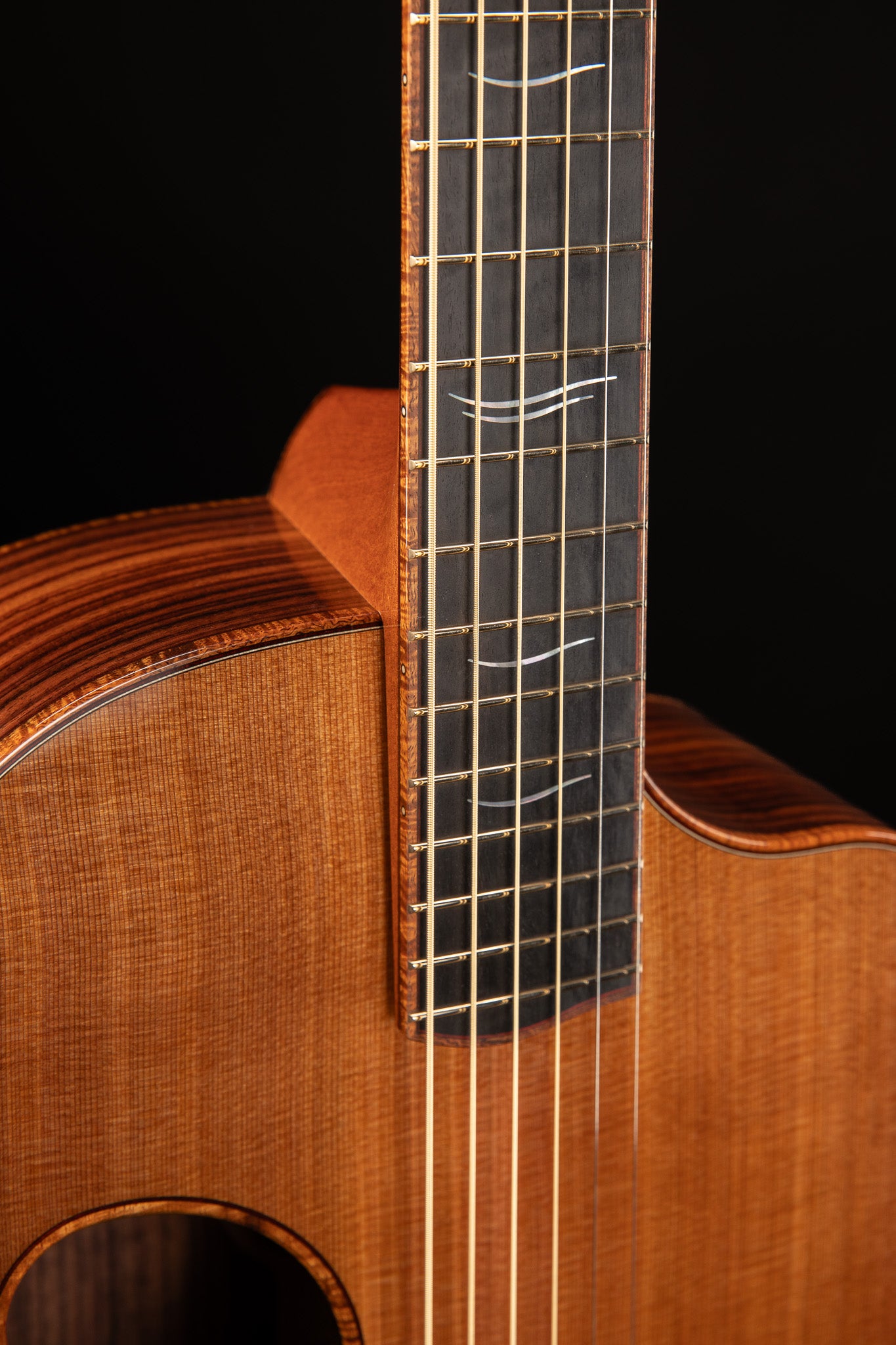 MG 5.0 East Indian Rosewood & Western Red Cedar