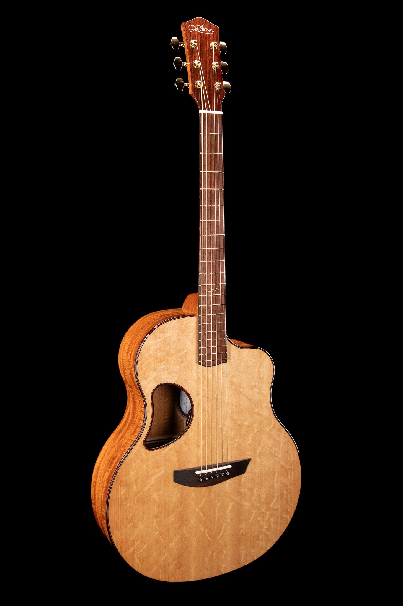 MG 4.0XP Beeswing Mahogany & Bearclaw Sitka Spruce