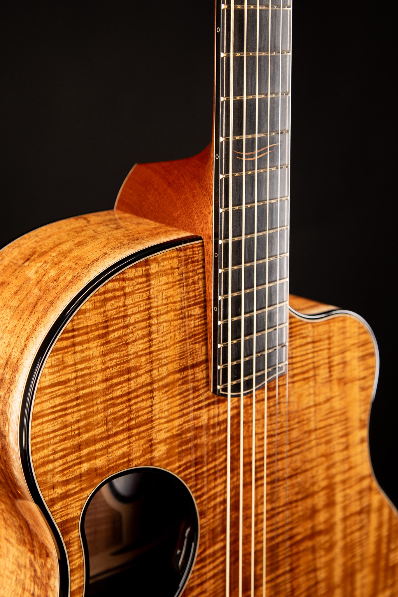 MG 4.5 Flamed Koa & Koa