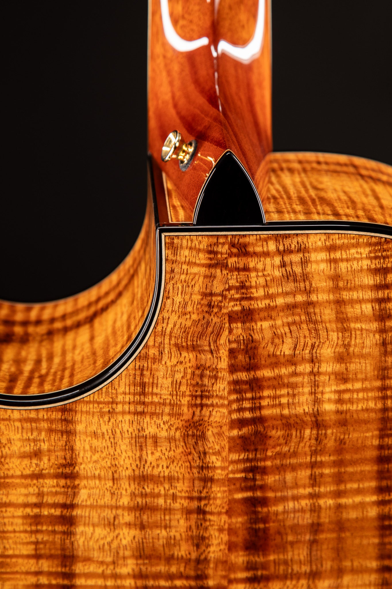 Camrielle 4.5 Flamed Koa & Engelmann Spruce