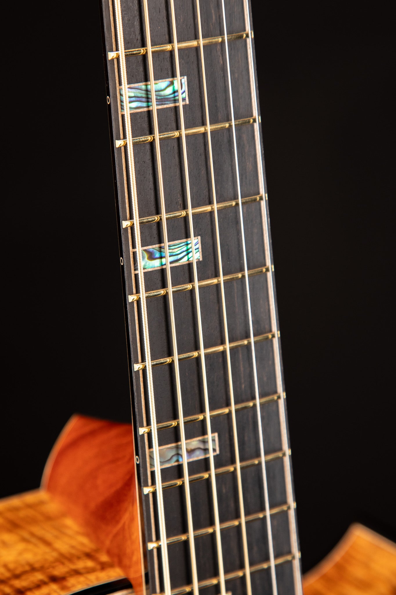 Camrielle 4.5 Flamed Koa & Engelmann Spruce