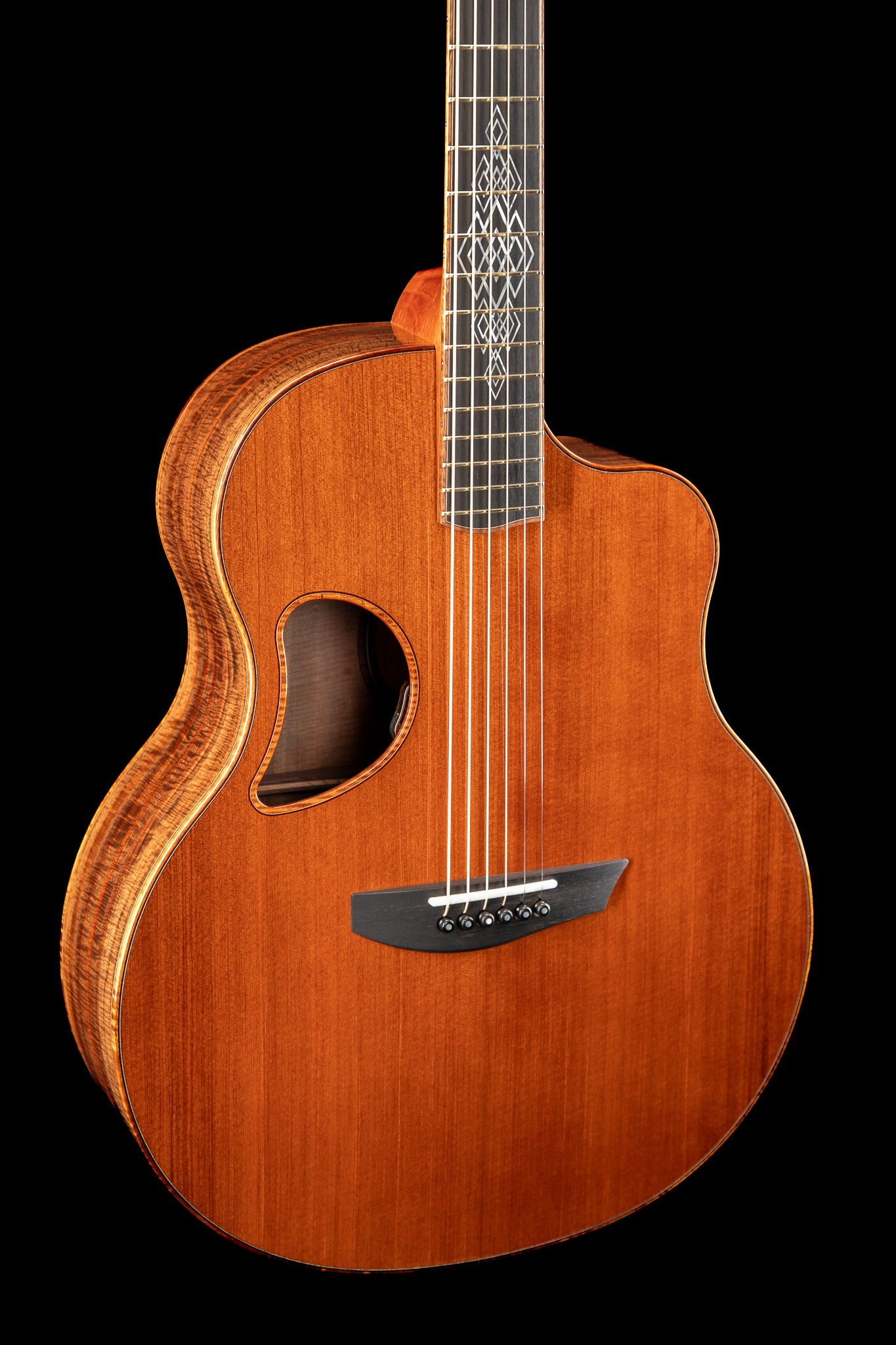 MG 4.5 Claro Walnut & California Redwood