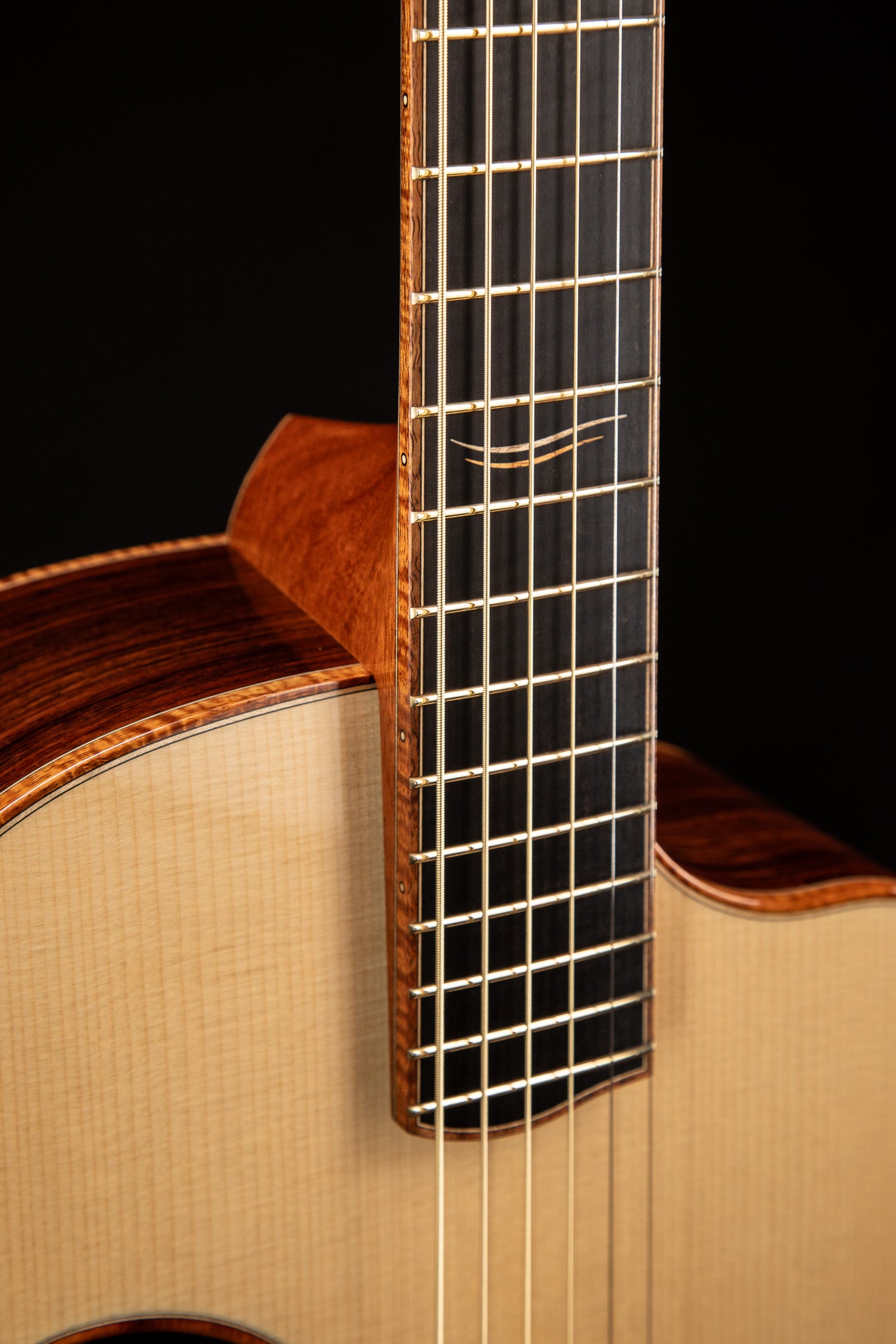 MG 4.0XP - East Indian Rosewood & Red Spruce