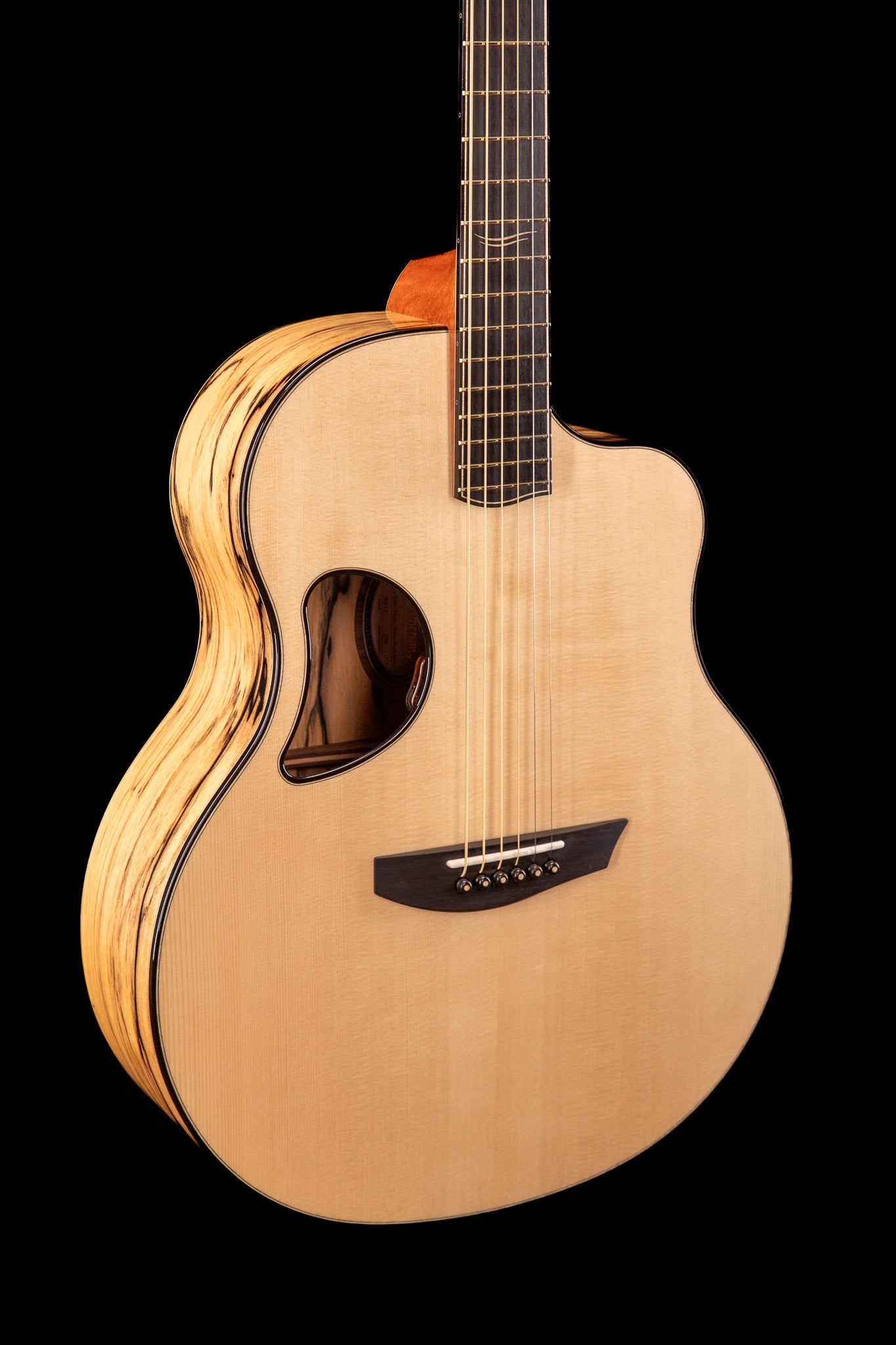 MG 4.5 Pale Moon Ebony & Swiss Moon Spruce