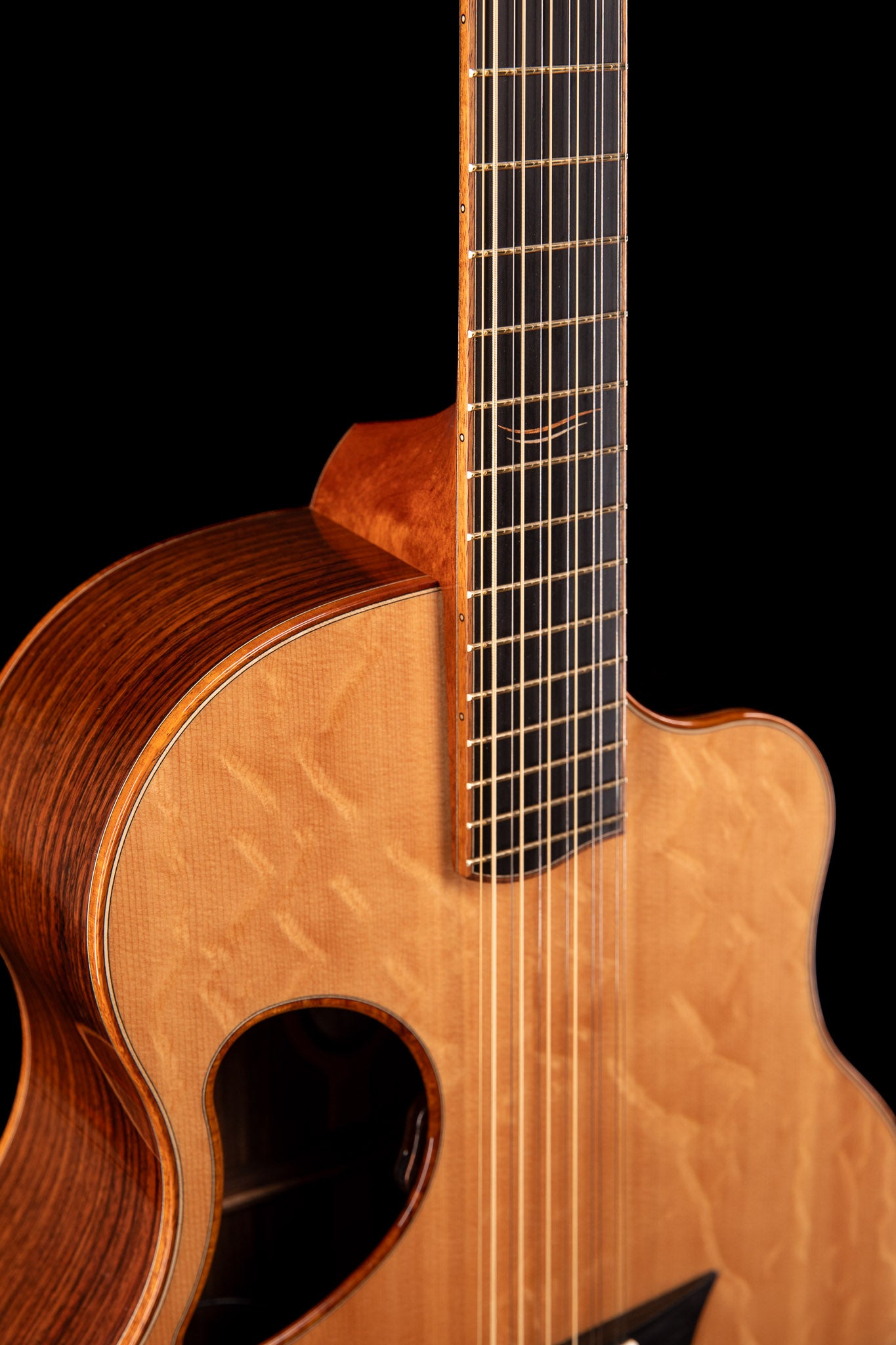 MG12 4.5 East Indian Rosewood & Bearclaw Sitka Spruce