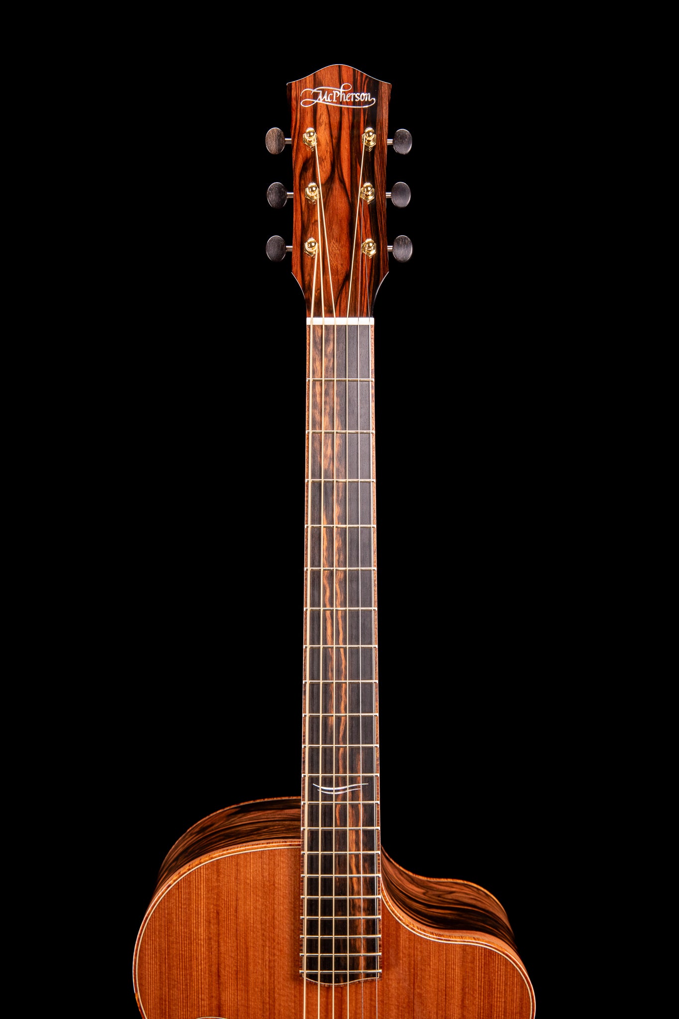 MG 4.5 Mun Ebony & Tunnel 13 Redwood