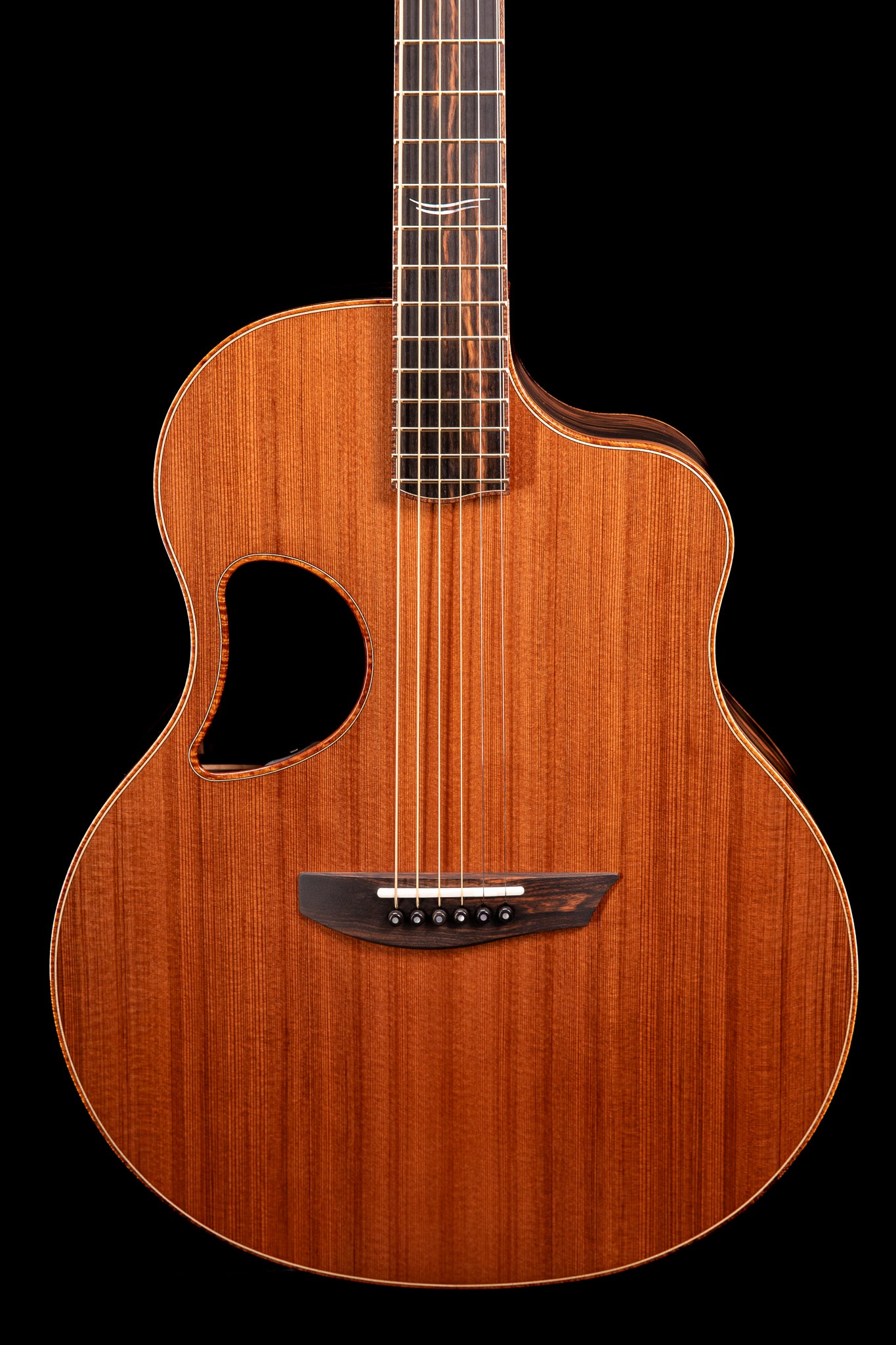 MG 4.5 Mun Ebony & Tunnel 13 Redwood