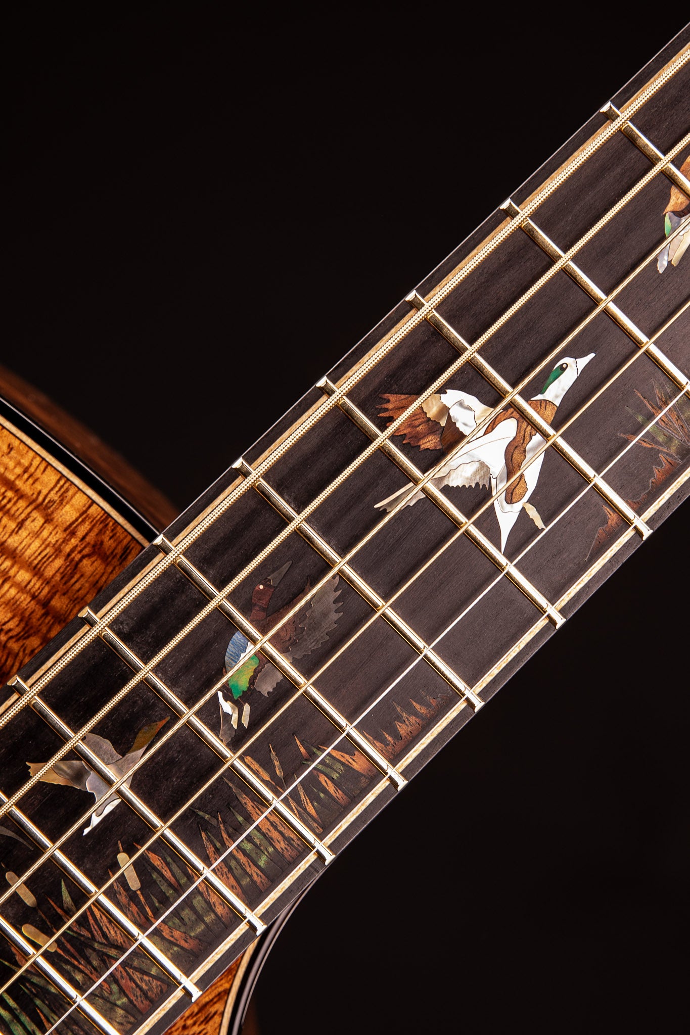 MG 4.5 Flamed Koa & Koa - Duck Theme